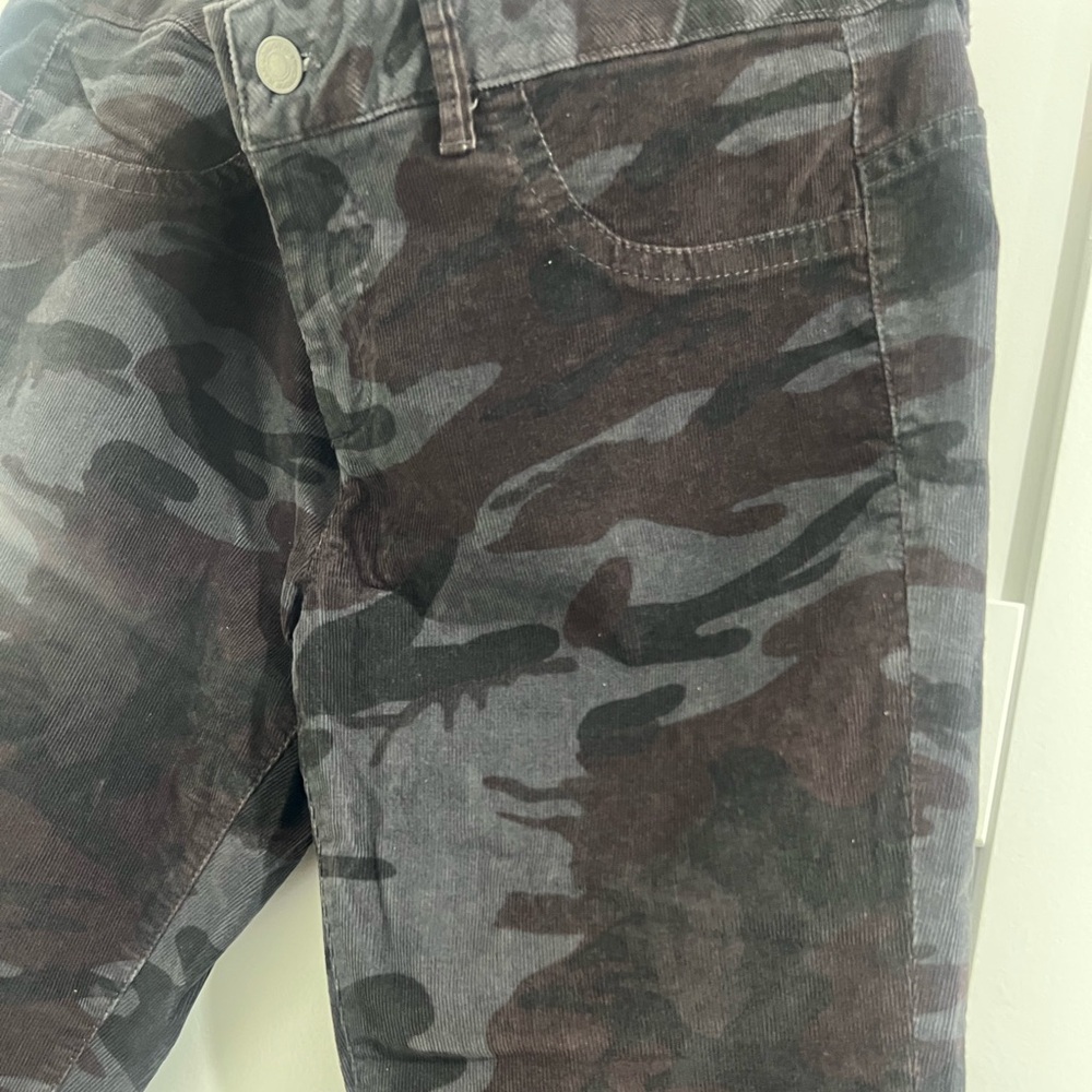 LONDONJEAN Camouflage Pants - Gray and Brown